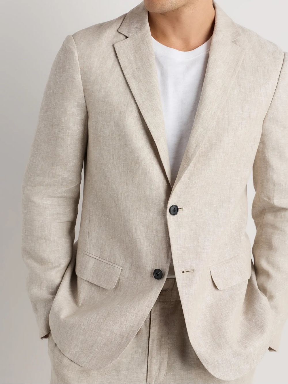 QUINCE 100% EUROPEAN LINEN BLAZER IN FLAX - Picture 6 of 11